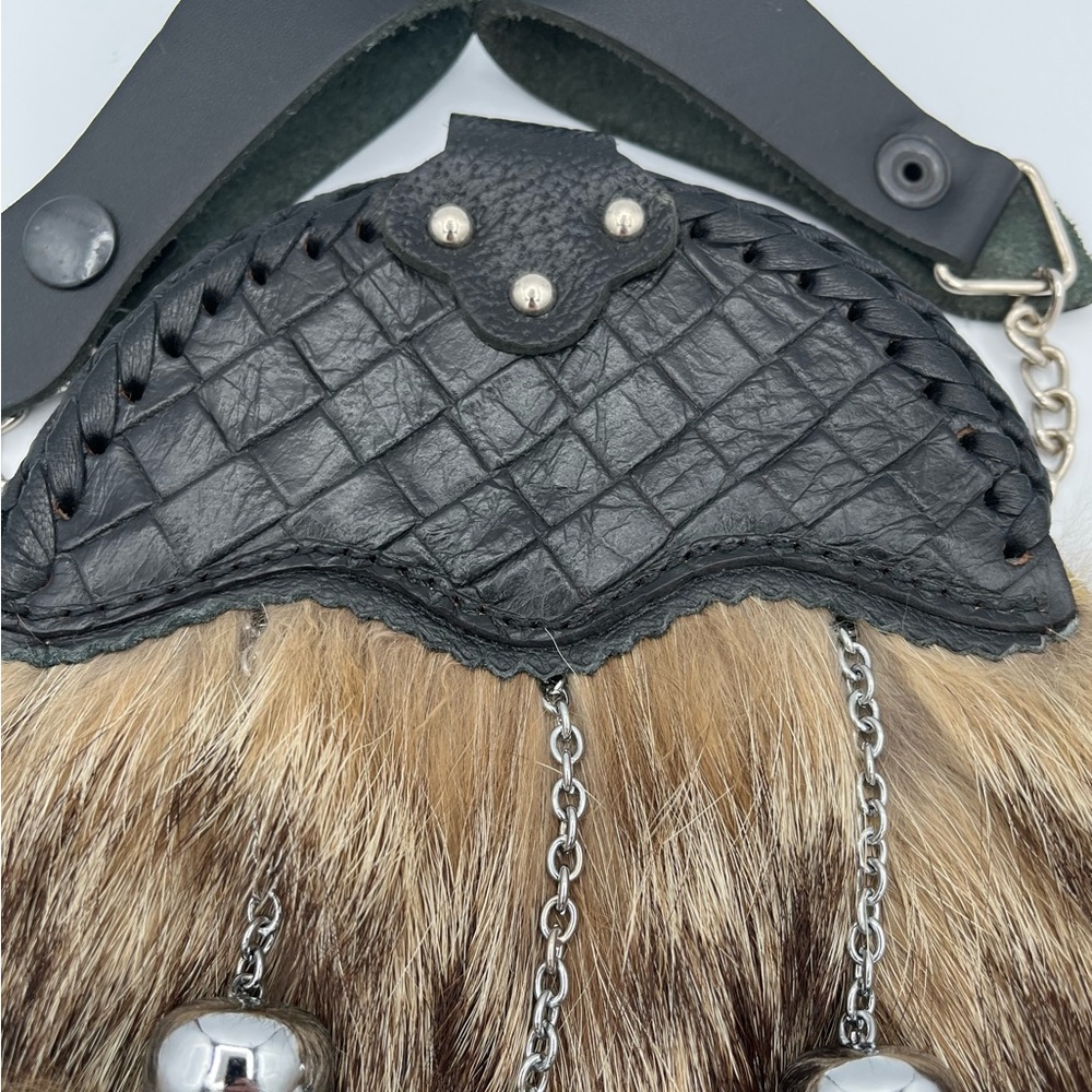 Fur Sporran Bag with Triple Tassels - Picture 2 of 5